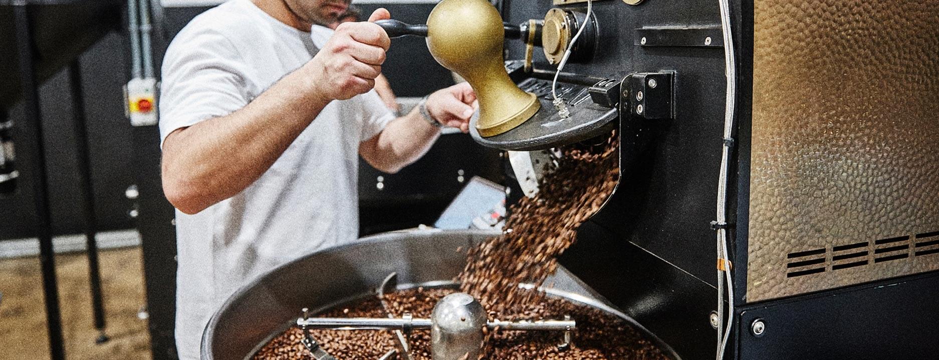 Coffee roasting machine